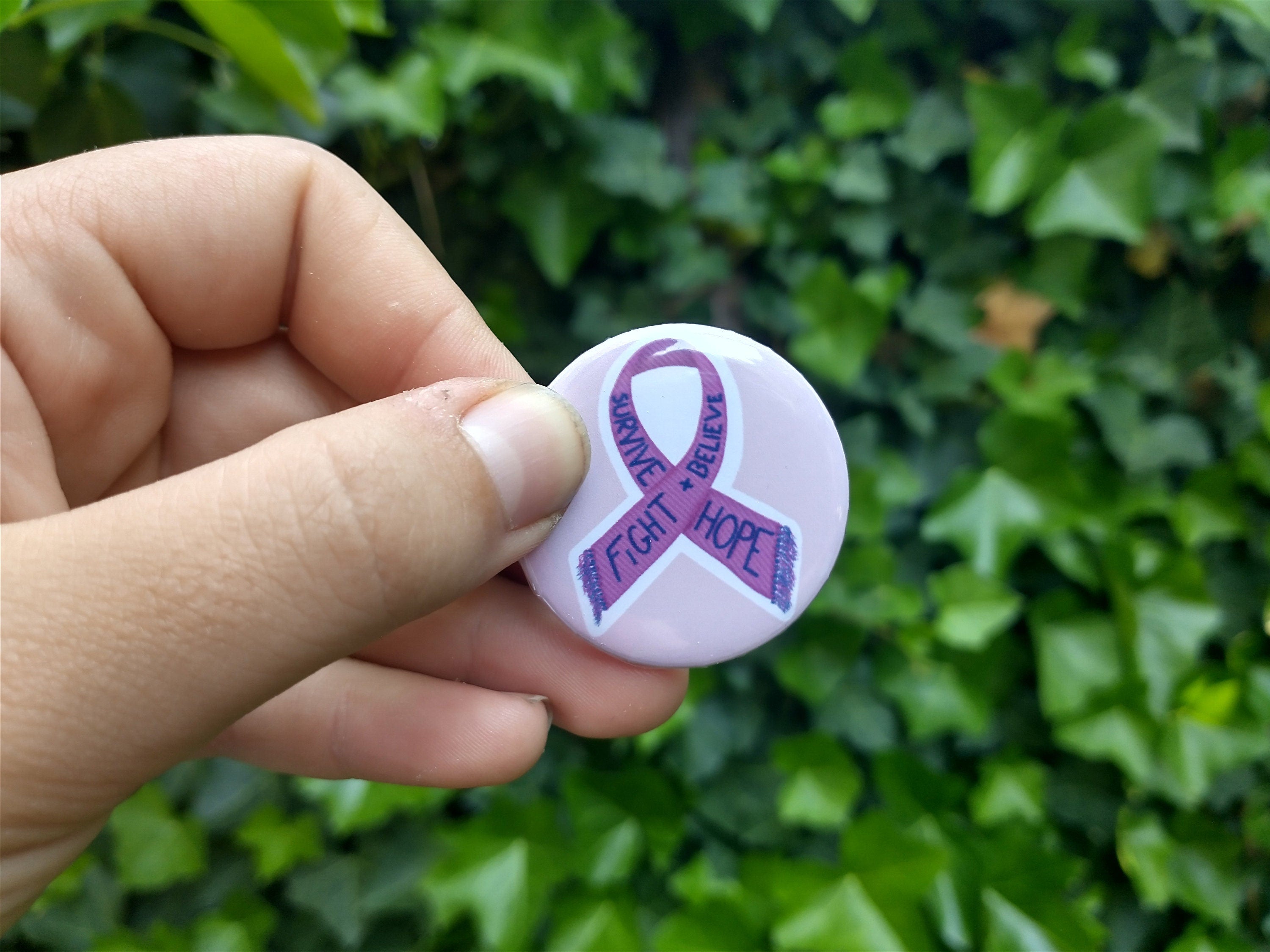 breast cancer suport badge / pin